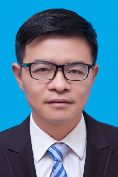 劉勇.jpg 劉勇.jpg