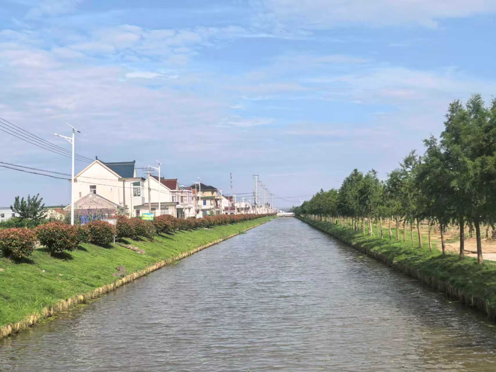 10月12日 星期日 公共空間“精雕細琢” 繪就美麗鄉村新畫卷(一).jpg 10月12日 星期日 公共空間“精雕細琢” 繪就美麗鄉村新畫卷(一).jpg